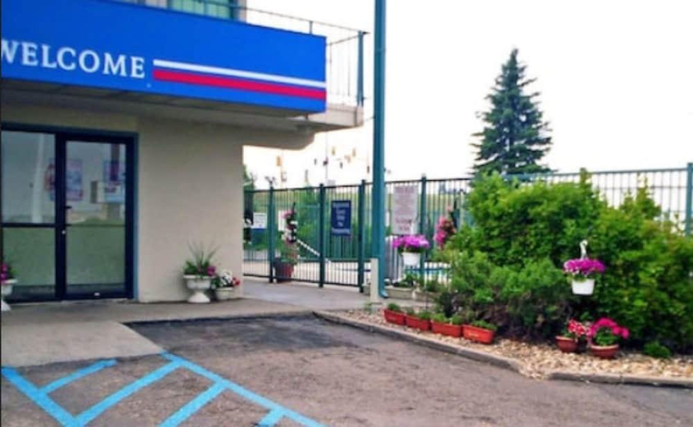 Motel 6-Bismarck, Nd Exterior photo
