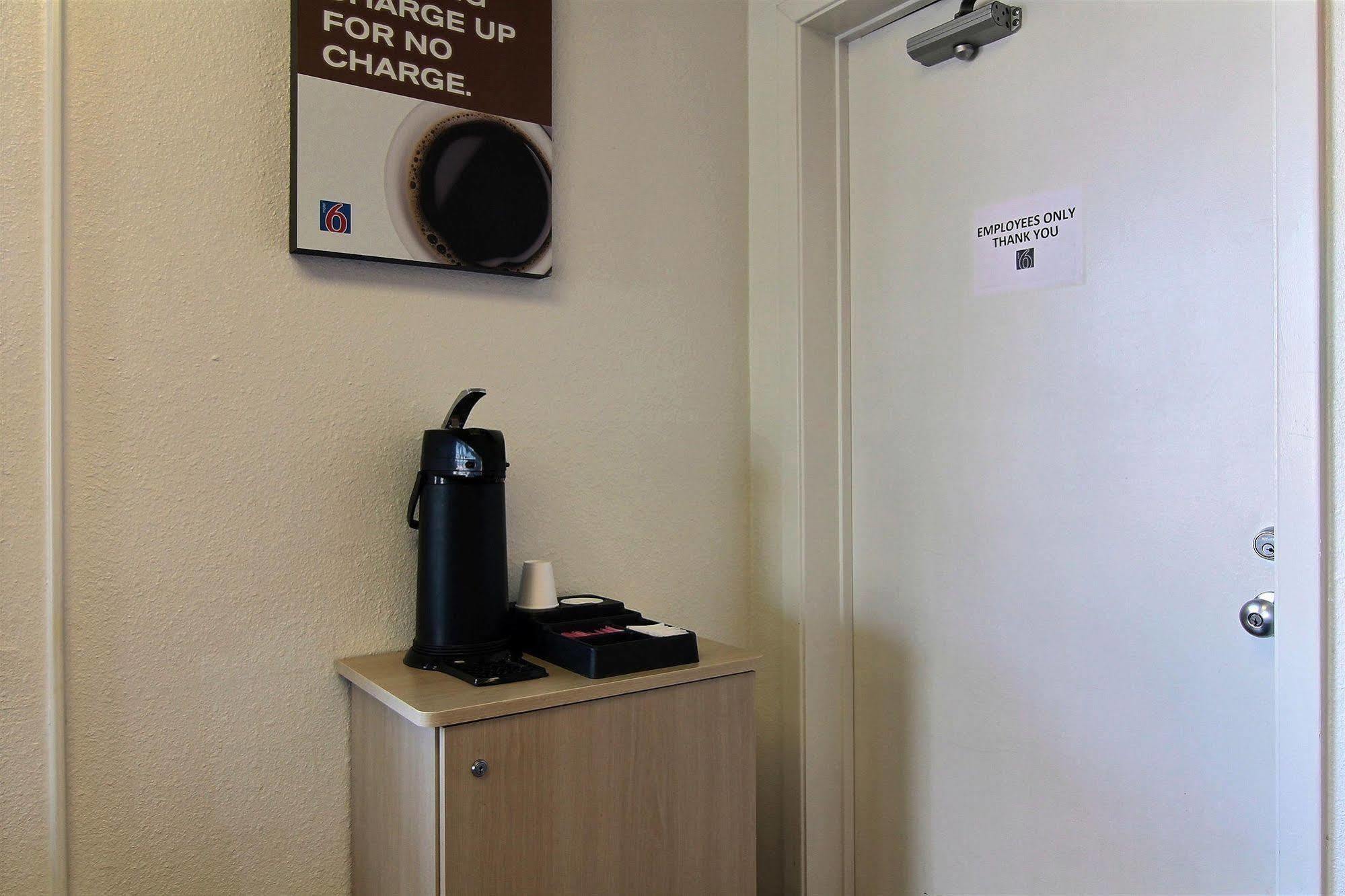 Motel 6-Bismarck, Nd Exterior photo